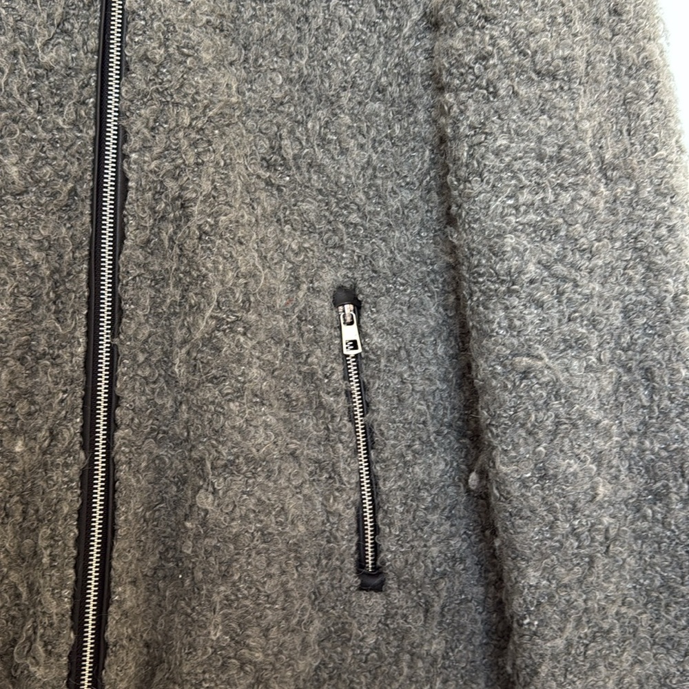 Zara  Cozy Gray Jacket - Picture 2 of 7